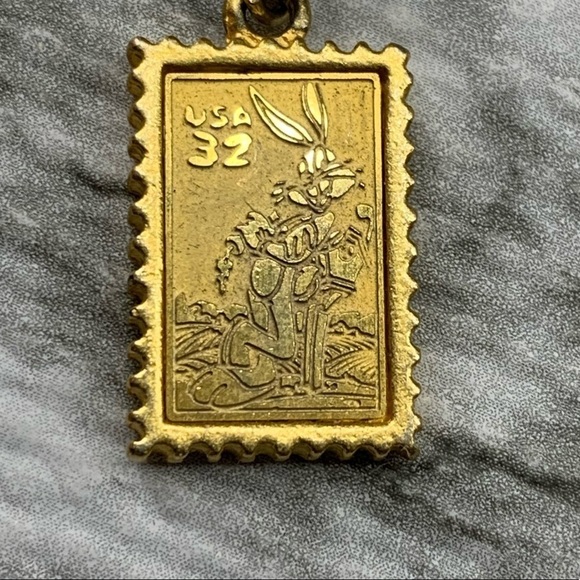 Vintage USA 32 Bugs Bunny Pierced Earrings - Picture 3 of 7